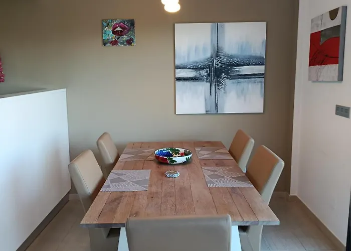 Tindra Punta Prima Apartamento *