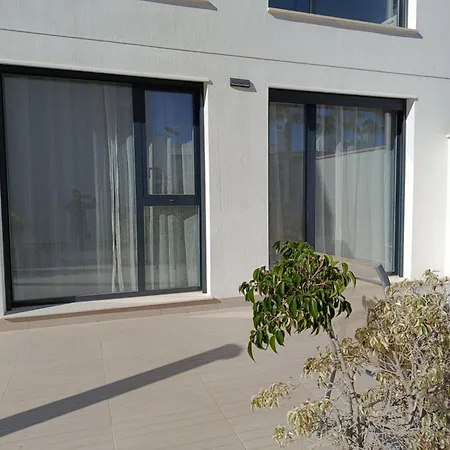 Apartment Tindra Punta Prima *